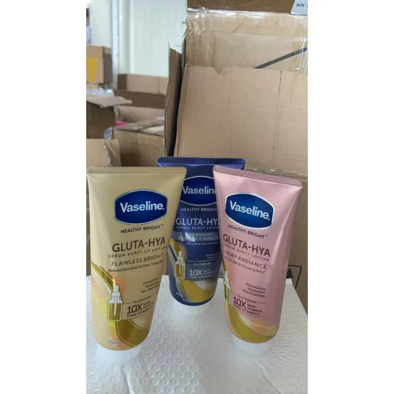 Vaseline - Gluta-HYA Lotion Flawless Bright - 330ml
